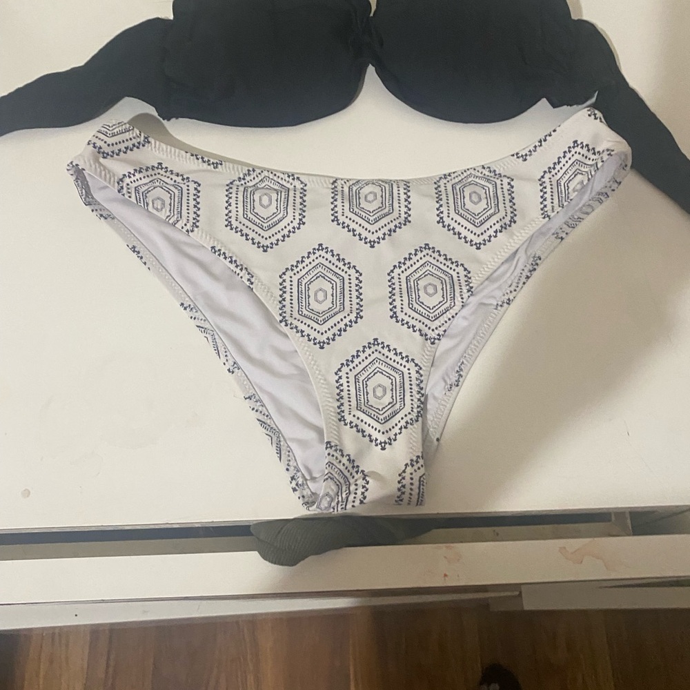 H&M Black and White Bikini Set